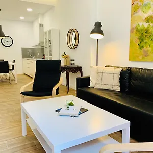  Apartment Homely Luxury Atarazanas Spanien